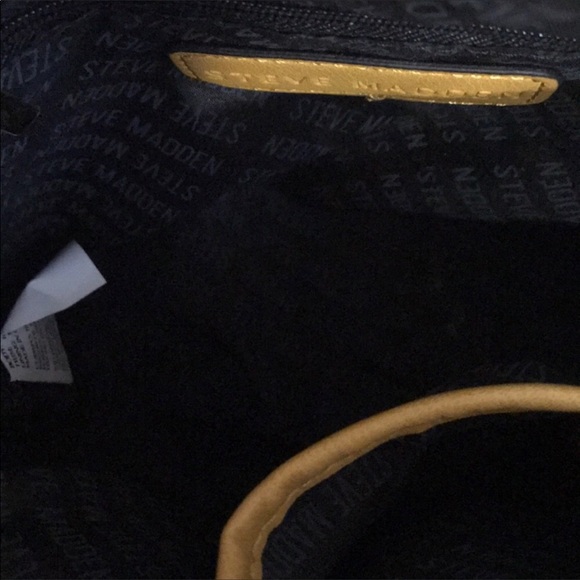 Steve Madden Dome Crossbody Bag - Picture 4 of 4